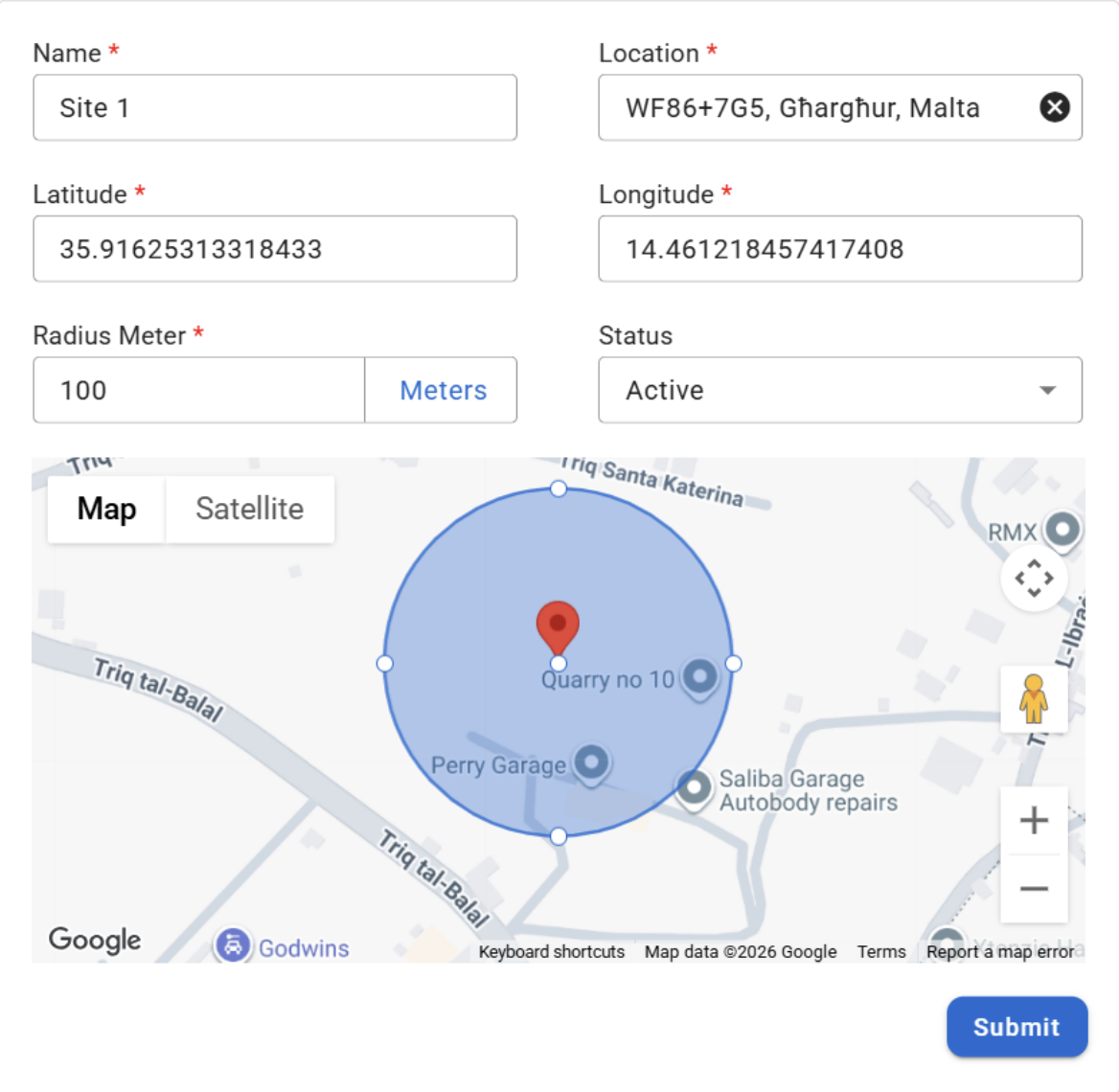 Communicator geofence setup showing an active site with a 100-metre radius on the map.